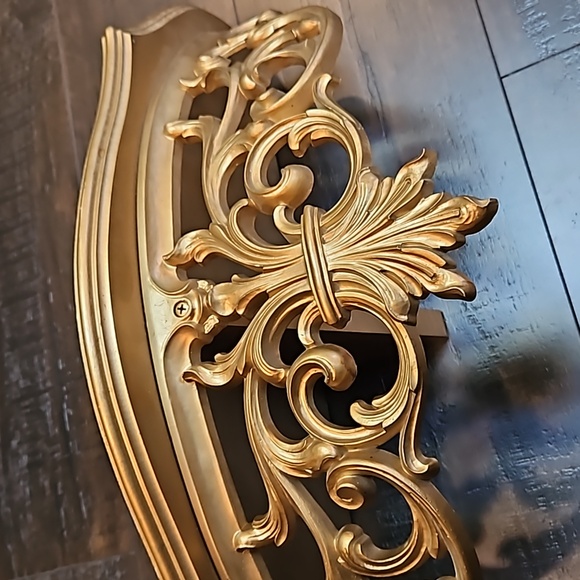 PRICE DROP ! Syroco Wall Shelf | Gold | Vintage | Ornate - Picture 2 of 16
